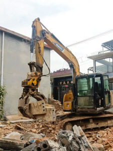 Use a Wood Grapple To Demolish Houses